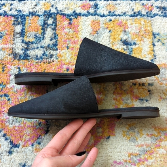 Lucky Brand Acasia Classic Pebbled Leather Slip On Open Back Flat Mules Black 6 - Picture 6 of 15